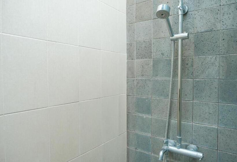 带大床的标准间, Semarandana Bedrooms And Pool