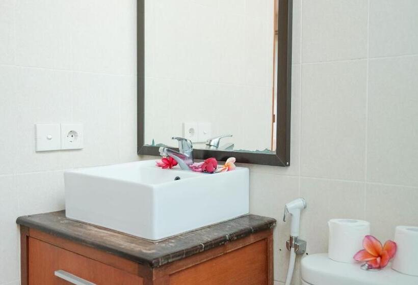 带大床的标准工作室, Semarandana Bedrooms And Pool