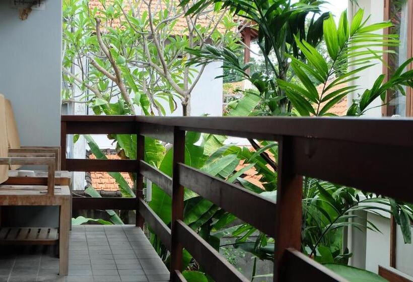 带大床的标准工作室, Semarandana Bedrooms And Pool