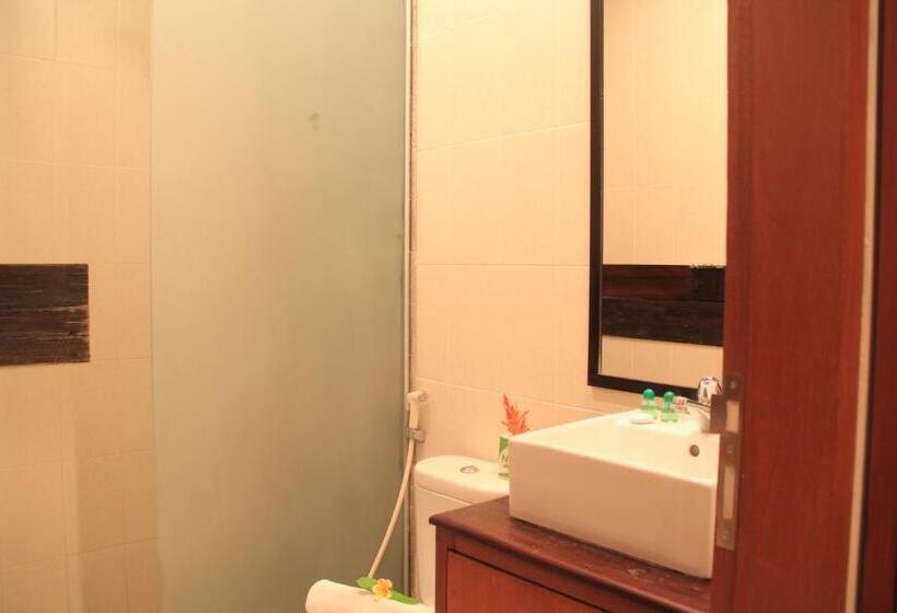 带大床的豪华间, Semarandana Bedrooms And Pool