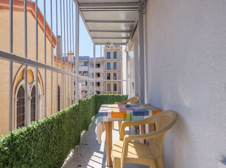 اتاق لوکس با بالکن, Oban Suites Istanbul