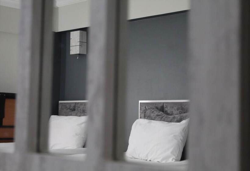 اتاق لوکس با بالکن, Oban Suites Istanbul