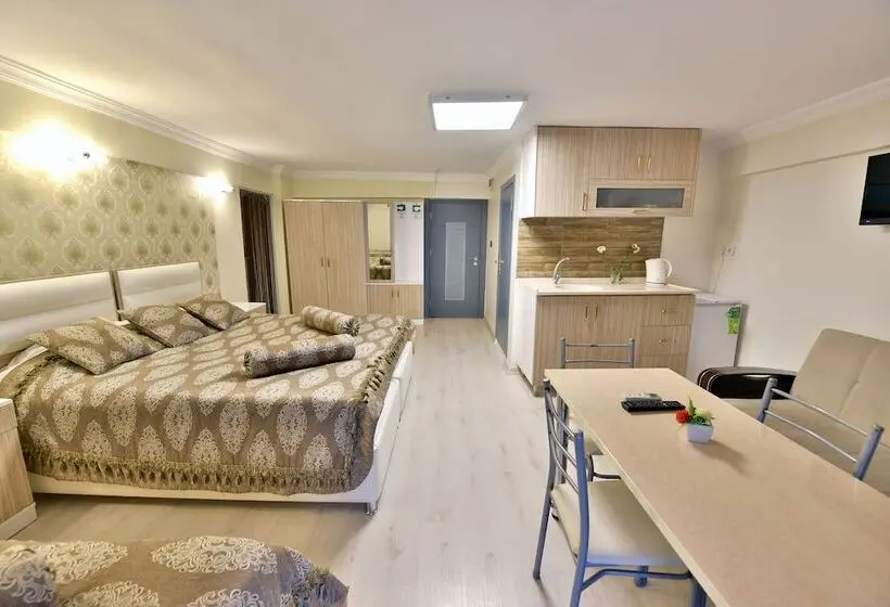 オーシャンビューのデラックストリプルルーム, Oban Suites Istanbul