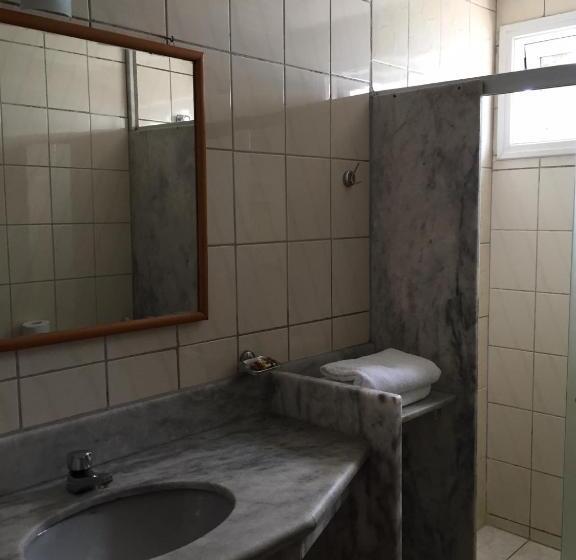 غرفة قياسية, Eden Praia