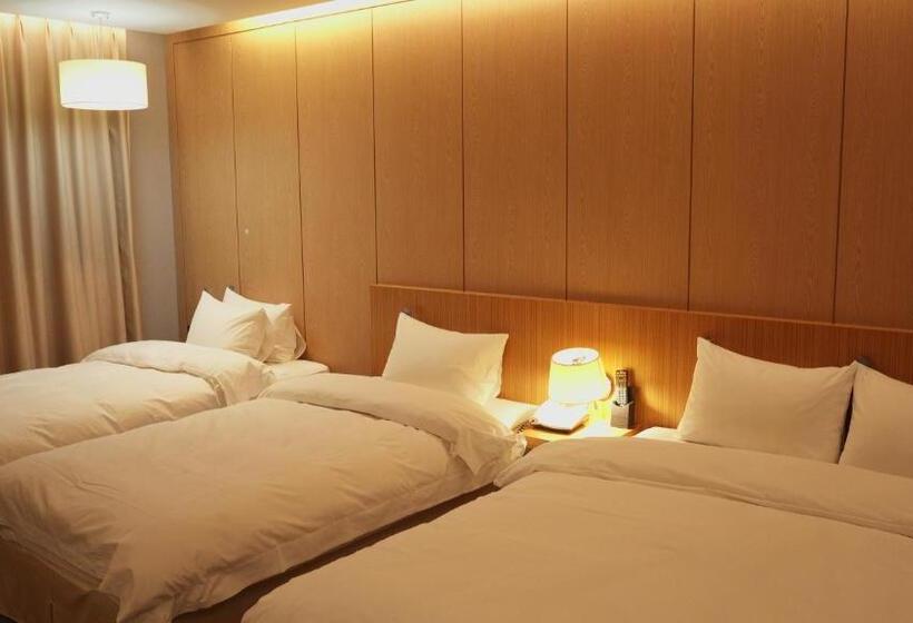 Habitació Triple Deluxe, Incheon Stay