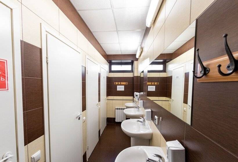 تختخواب در اتاق مشترک, Petrozavodsk Hostel