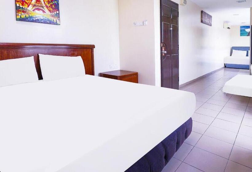 Семейный Номер, New Station Hotel Klang