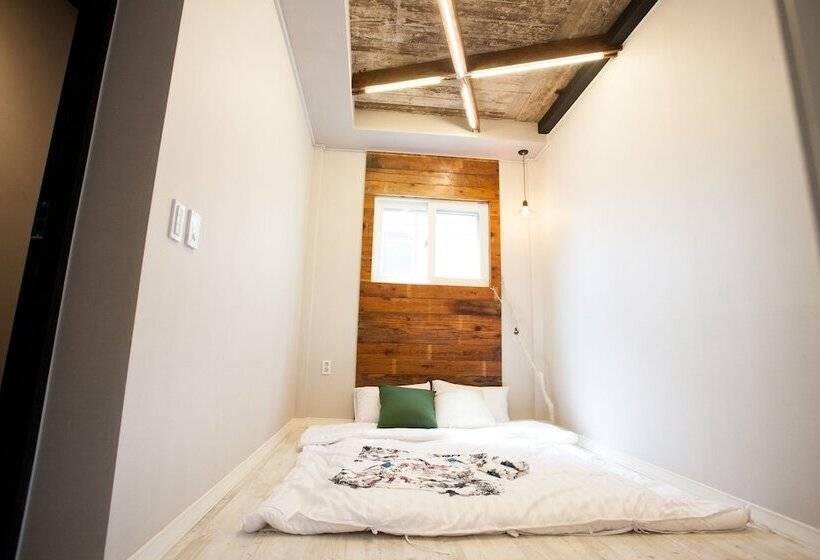 غرفة قياسية, Daemyung Guesthouse