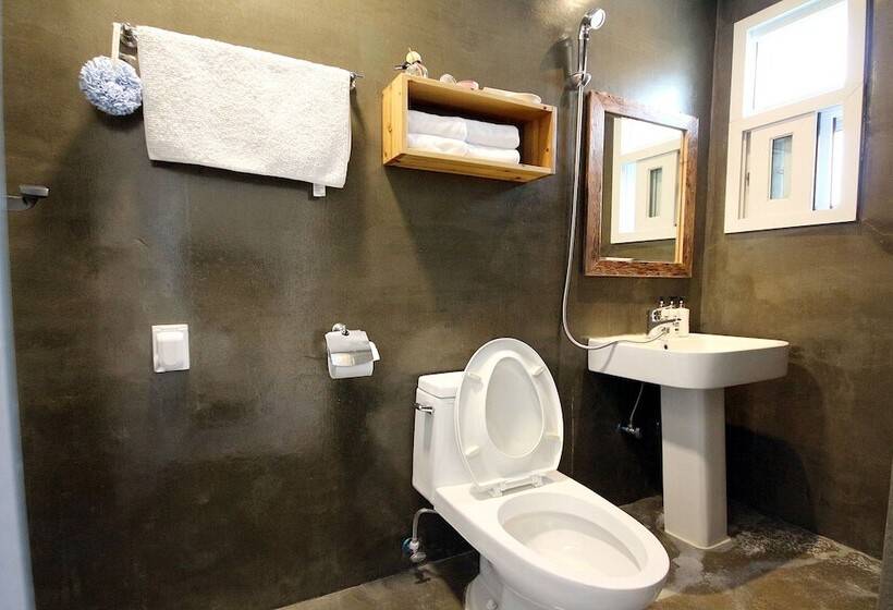 غرفة قياسية, Daemyung Guesthouse