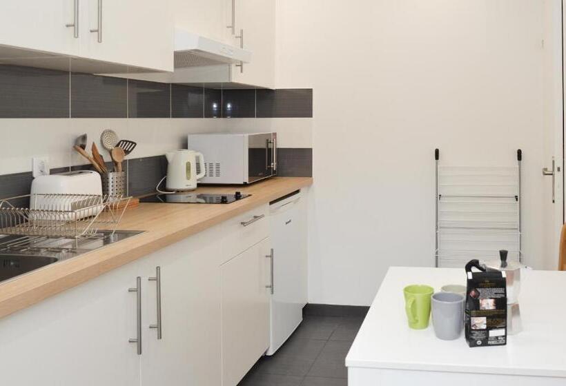 إستوديو سوبيريور, Résidence Hôtel Les Joséphines