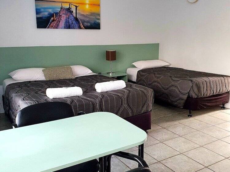 اتاق استاندارد, Sunseeker Motel
