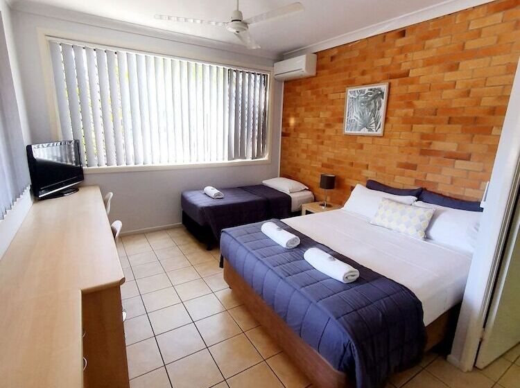 Апартаменты 1 Спальня Нижний Этаж, Sunseeker Motel