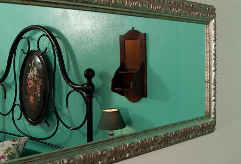 חדר סטנדרט לשלושה, Antico Granaione