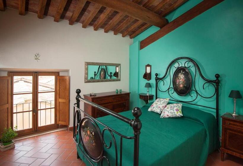 חדר סטנדרט לשלושה, Antico Granaione