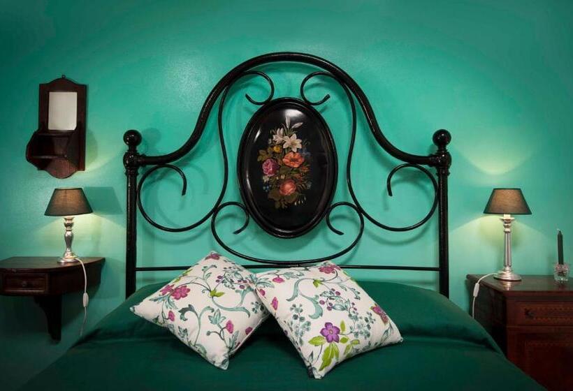 חדר סטנדרט לשלושה, Antico Granaione