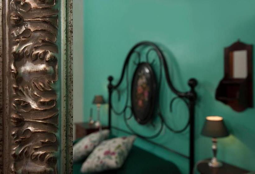 חדר סטנדרט לשלושה, Antico Granaione