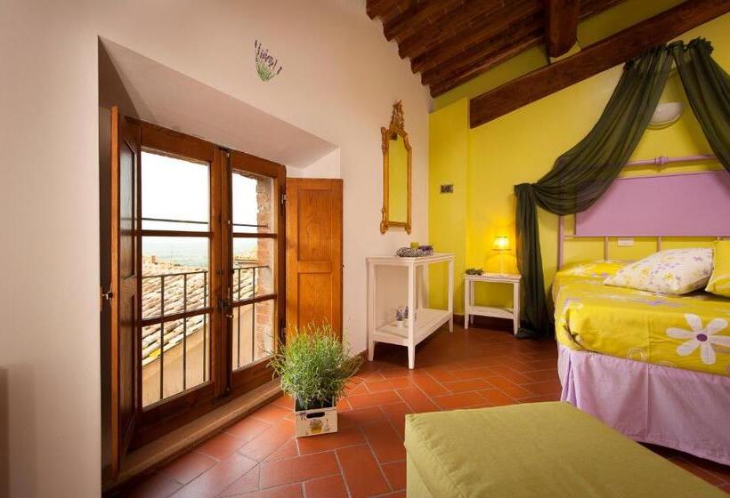 חדר סטנדרט לארבעה, Antico Granaione