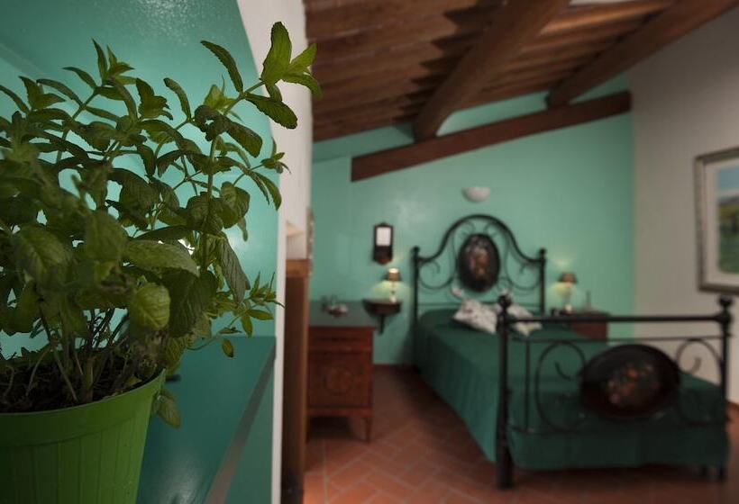 חדר סטנדרט לשלושה, Antico Granaione