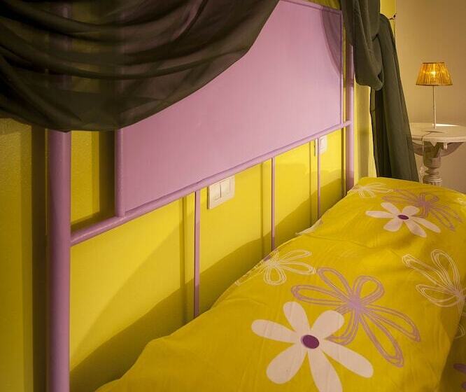 חדר סטנדרט לארבעה, Antico Granaione