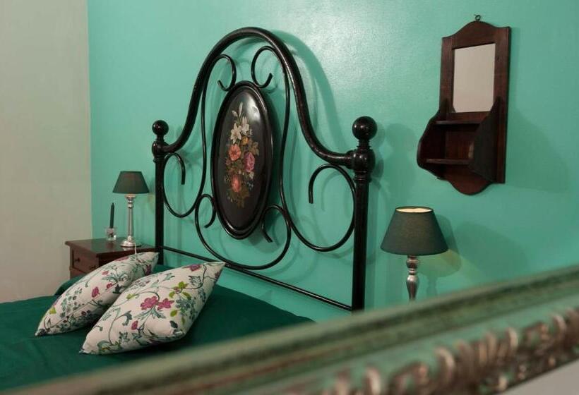 חדר סטנדרט לשלושה, Antico Granaione