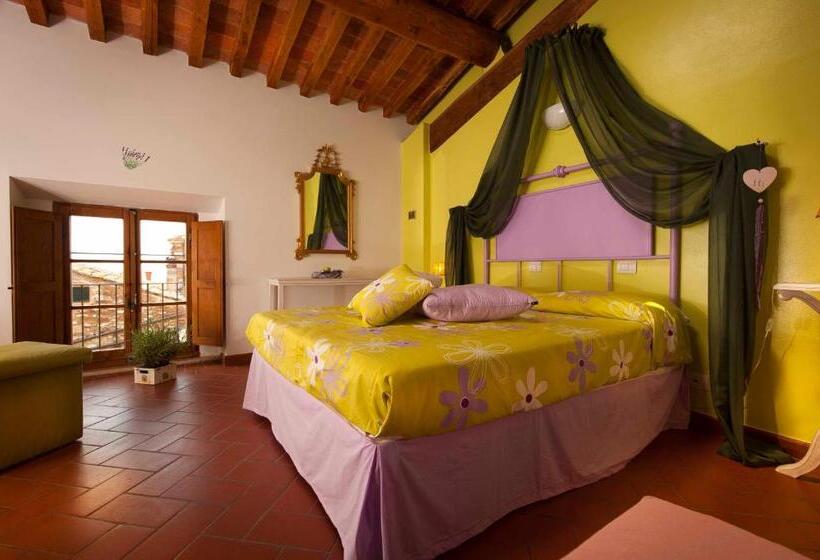 חדר סטנדרט לארבעה, Antico Granaione