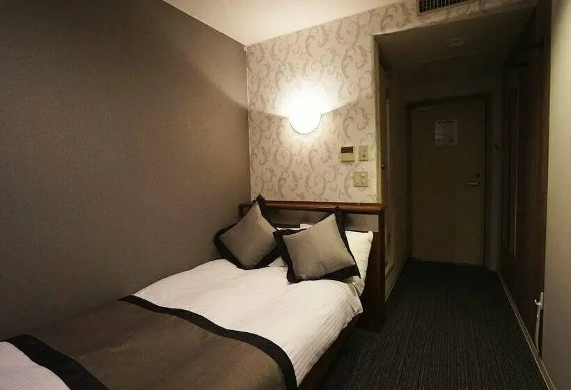 Standard Yhden Hengen Huone, Areaone Kochi