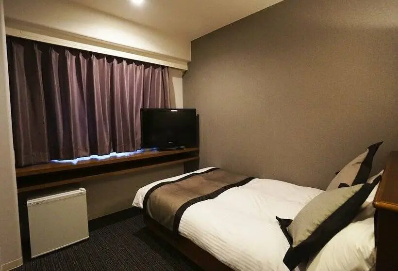 Standard Yhden Hengen Huone, Areaone Kochi