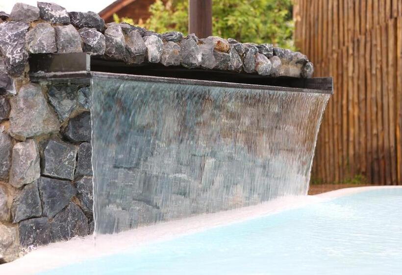 וילה עם חדר שינה אחד ובריכת שחיה, Boribot Pool Resort