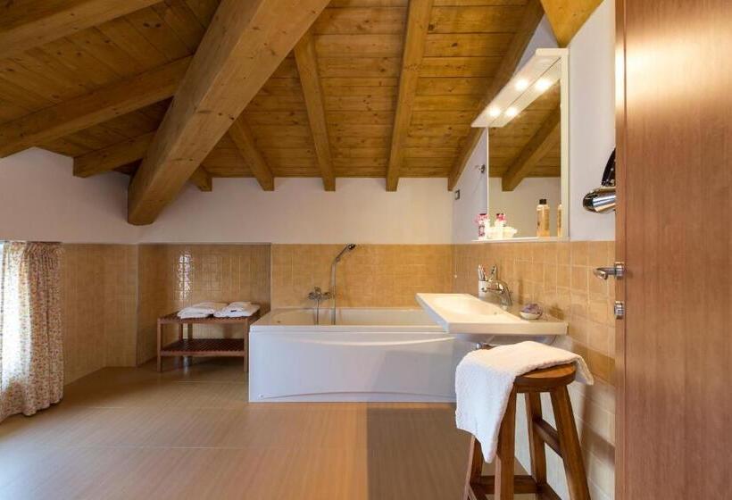 اتاق سوپریور چهار تخته, La Finestra Sul Golfo Affittacamere