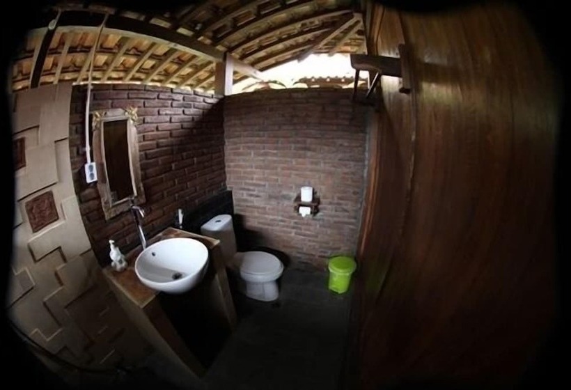 스탠다드 방갈로, Omah Garengpoeng