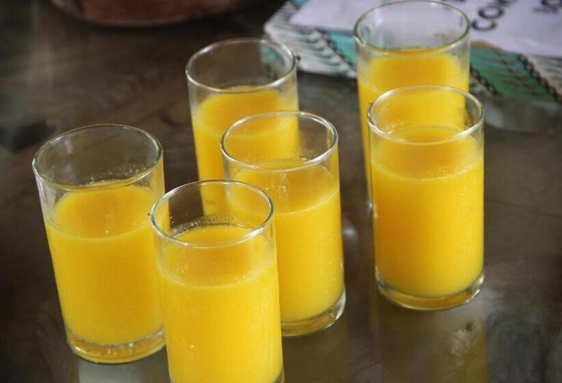 스탠다드 싱글 룸, Omah Garengpoeng