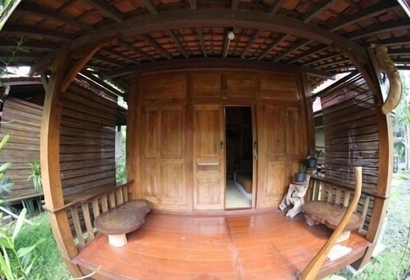 싱글 디럭스 룸, Omah Garengpoeng