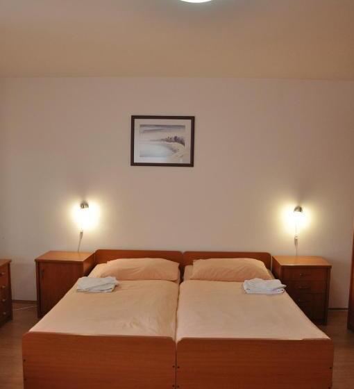 חדר סטנדרט לשלושה, Pansion Antonio