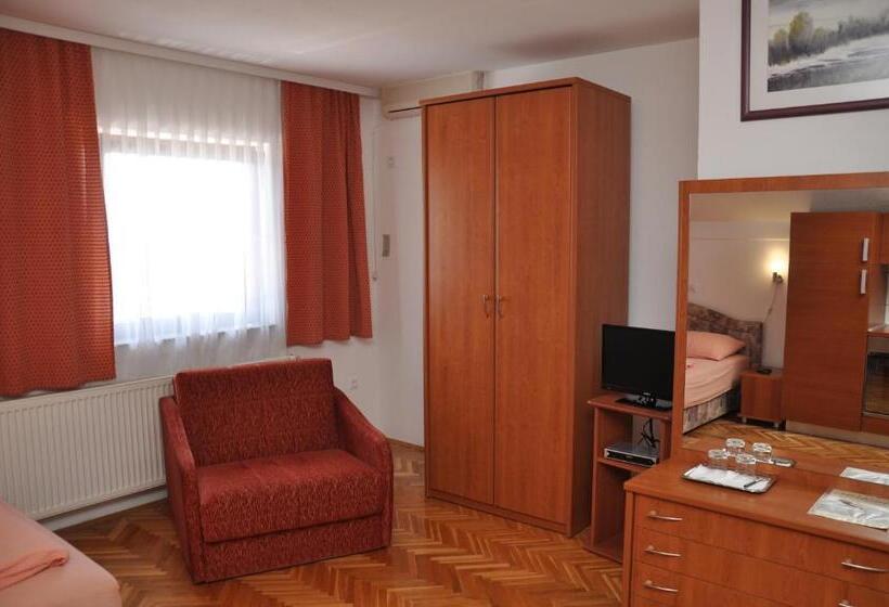 Номер Стандарт, Pansion Antonio