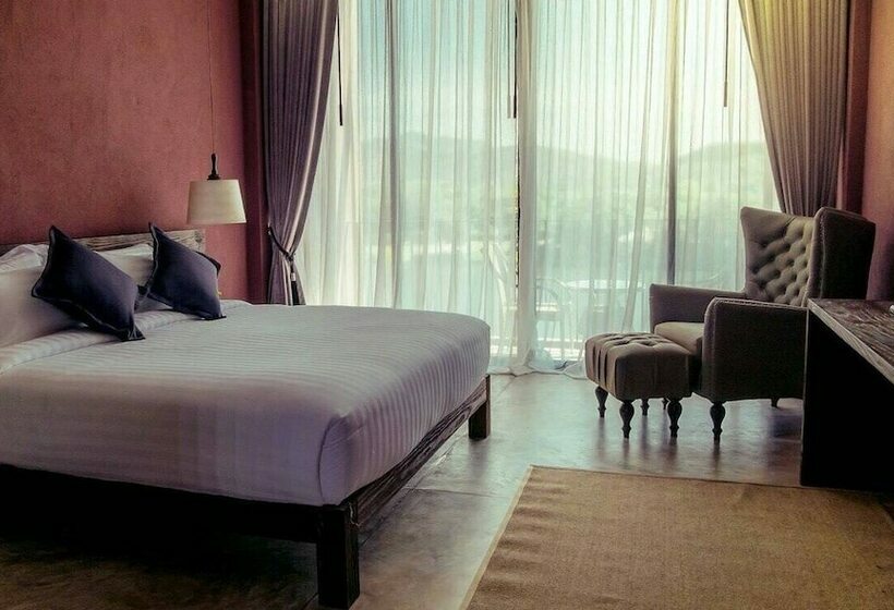 디럭스 룸, The Glory River Kwai