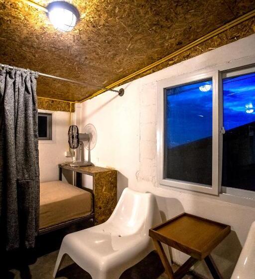 Säng i Delat Rum, Loft Hostel Koh Tao