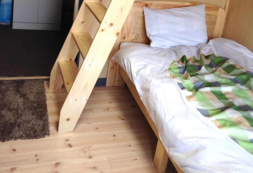 Номер Стандарт с Койками, Minshuku Inn Shirahama Uminoyado