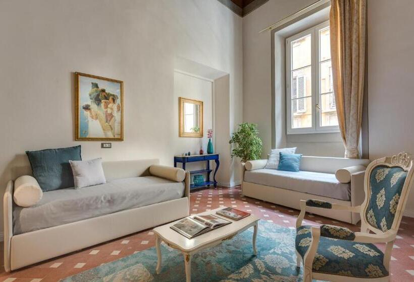 اتاق لوکس چهار تخته, Residenza D'epoca Historia Luxury Boutique