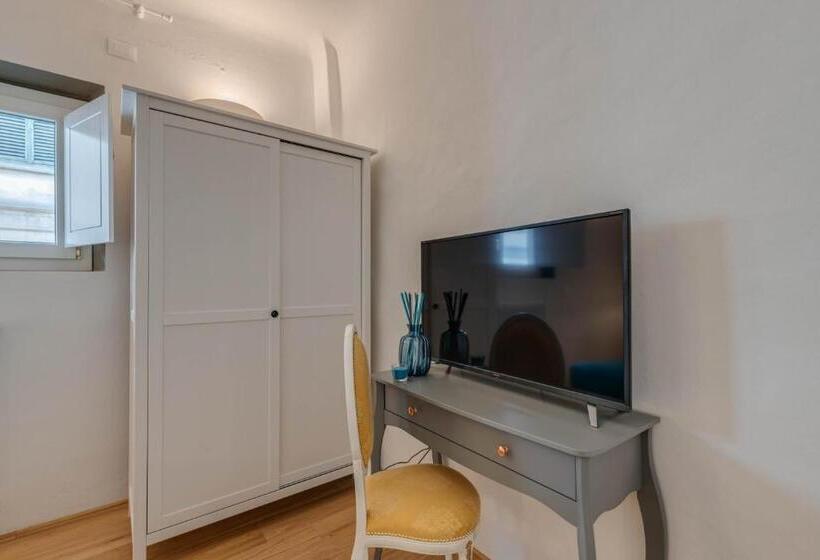 اتاق استاندارد, Residenza D'epoca Historia Luxury Boutique