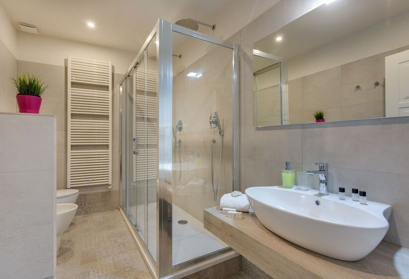 اتاق لوکس چهار تخته, Residenza D'epoca Historia Luxury Boutique