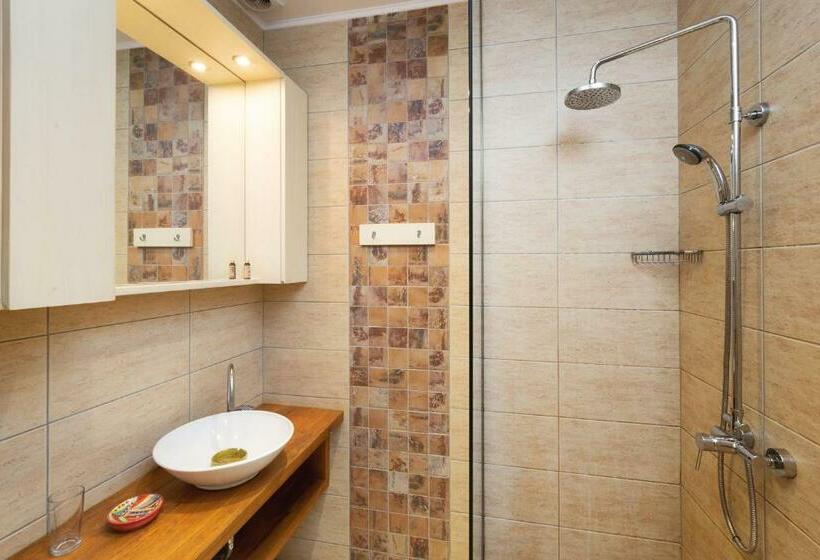 غرفة قياسية, Casa Art