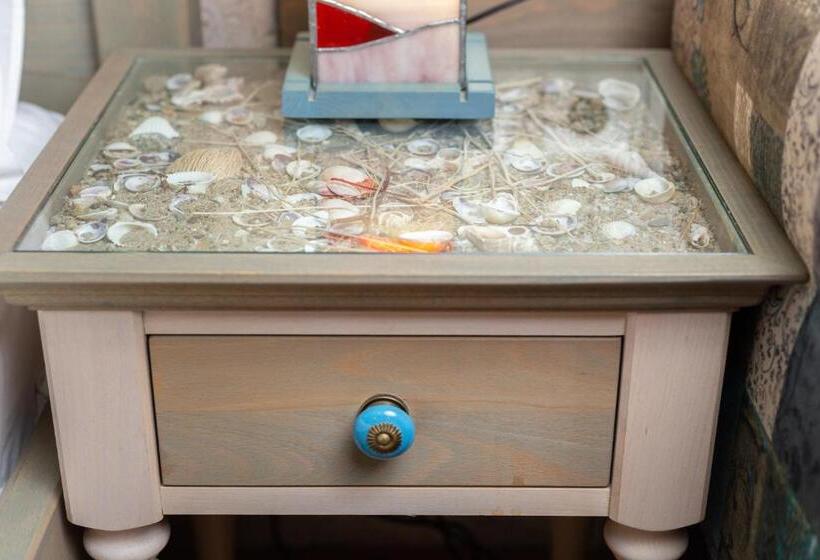 غرفة قياسية, Casa Art