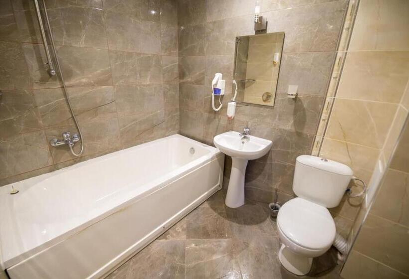 스탠다드 룸 가든 전망, Royal Valentina Castle