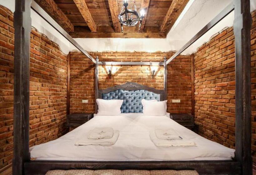 스탠다드 룸 가든 전망, Royal Valentina Castle