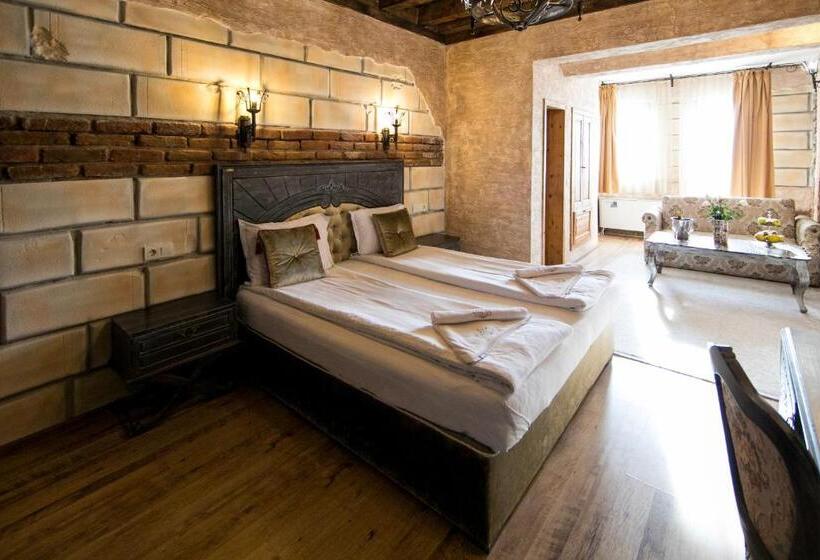 디럭스 룸, Royal Valentina Castle