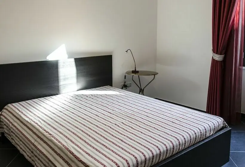 آپارتمان اجرایی 1 خوابه, Maria Vittoria Charming Rooms And Apartments