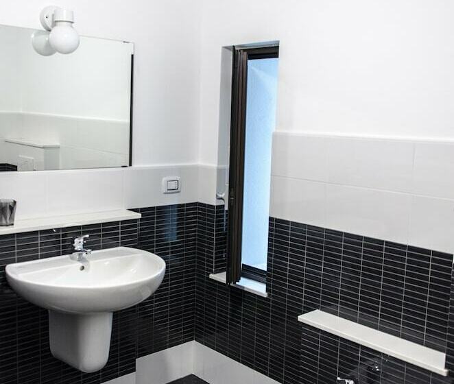 آپارتمان اجرایی 1 خوابه, Maria Vittoria Charming Rooms And Apartments