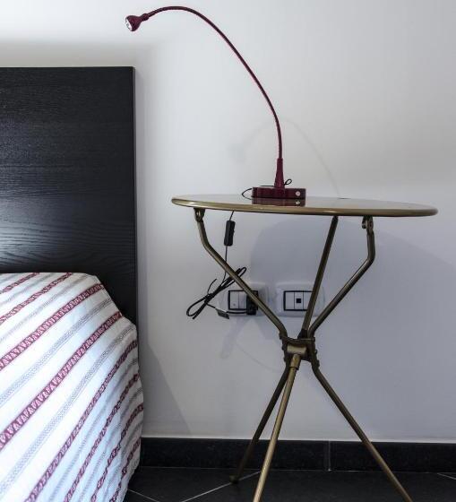 آپارتمان اجرایی 1 خوابه, Maria Vittoria Charming Rooms And Apartments