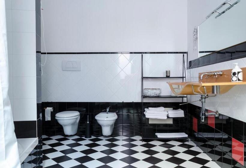 آپارتمان سلطنتی 1 خوابه, Maria Vittoria Charming Rooms And Apartments