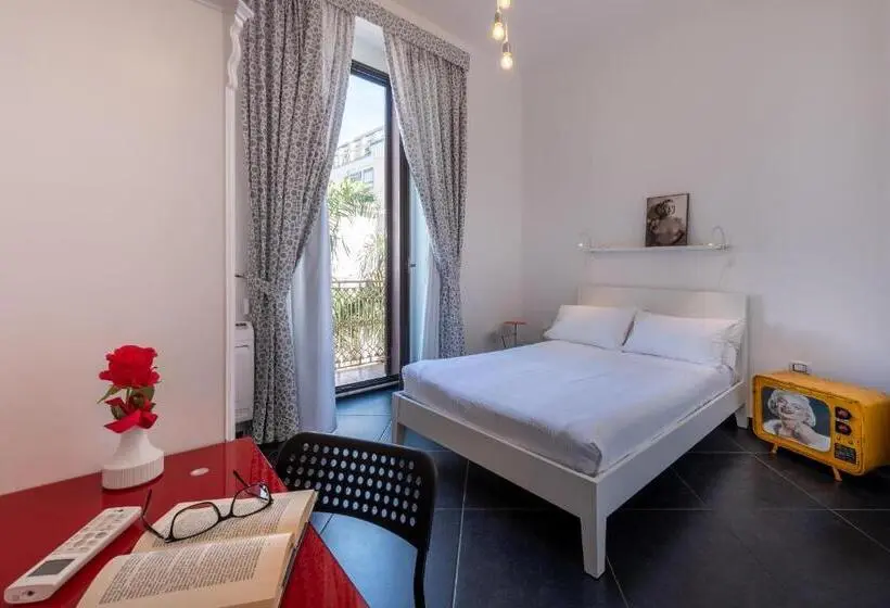 اتاق اکونومی, Maria Vittoria Charming Rooms And Apartments